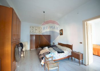 Camera / camera da letto - Independent house Via Roma
 
1, Carinola - photo 19