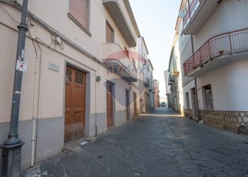 Edificio all\'aperto - Independent house Via Roma
 
1, Carinola - photo 30