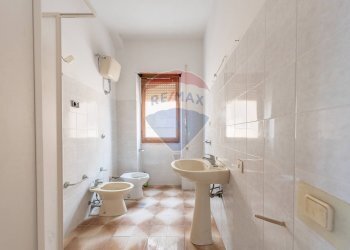 Bagno - Quadrilocale Via Valledoria, Fiumicino - foto 21