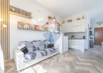 Soggiorno - Three-room apartment Via Trincea delle Frasche, Fiumicino - photo 1