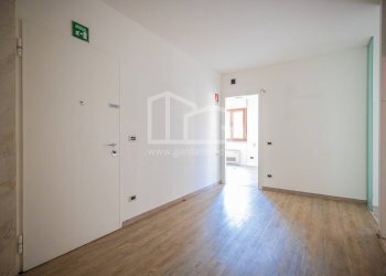 Foto 1 - Appartamento via Martiri del Lavoro
 
30, Peschiera del Garda - foto 1