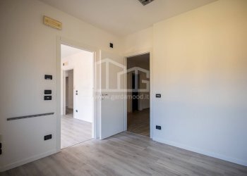 Foto 11 - Appartamento via Martiri del Lavoro
 
30, Peschiera del Garda - foto 11