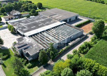 Foto 4 - Locale Commerciale Via Acquafredda
 
28, Visano - foto 4