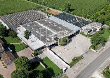 Foto 10 - Locale Commerciale Via Acquafredda
 
28, Visano - foto 10