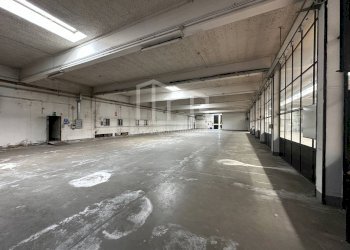 Foto 18 - Locale Commerciale Via Acquafredda
 
28, Visano - foto 18