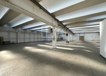 Foto 28 - Locale Commerciale Via Acquafredda
 
28, Visano - foto 28