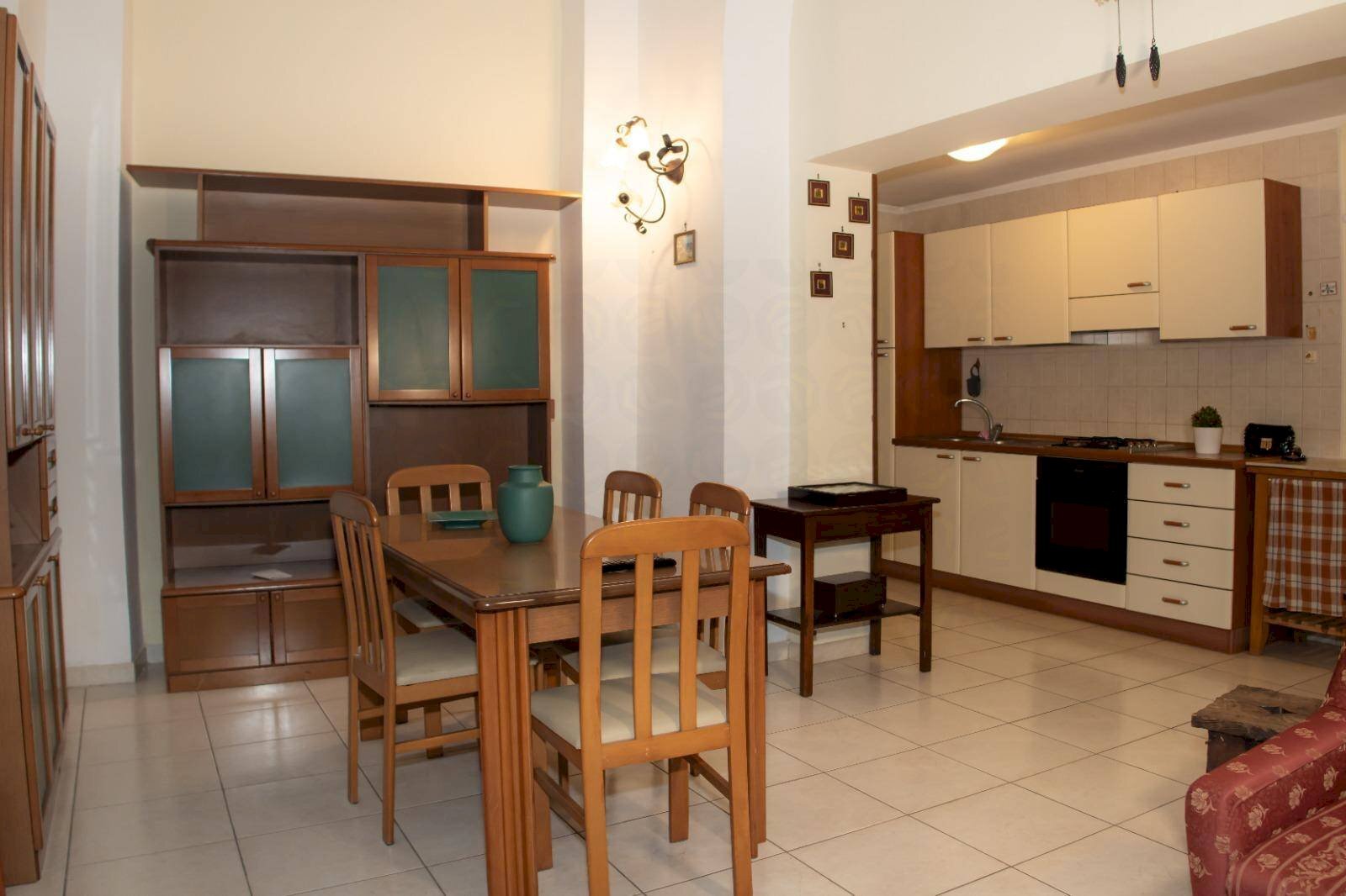 Foto 1 - Semi-detached house PIAZZA PIEDIMONTE
 
5, Nocera Inferiore - photo 1