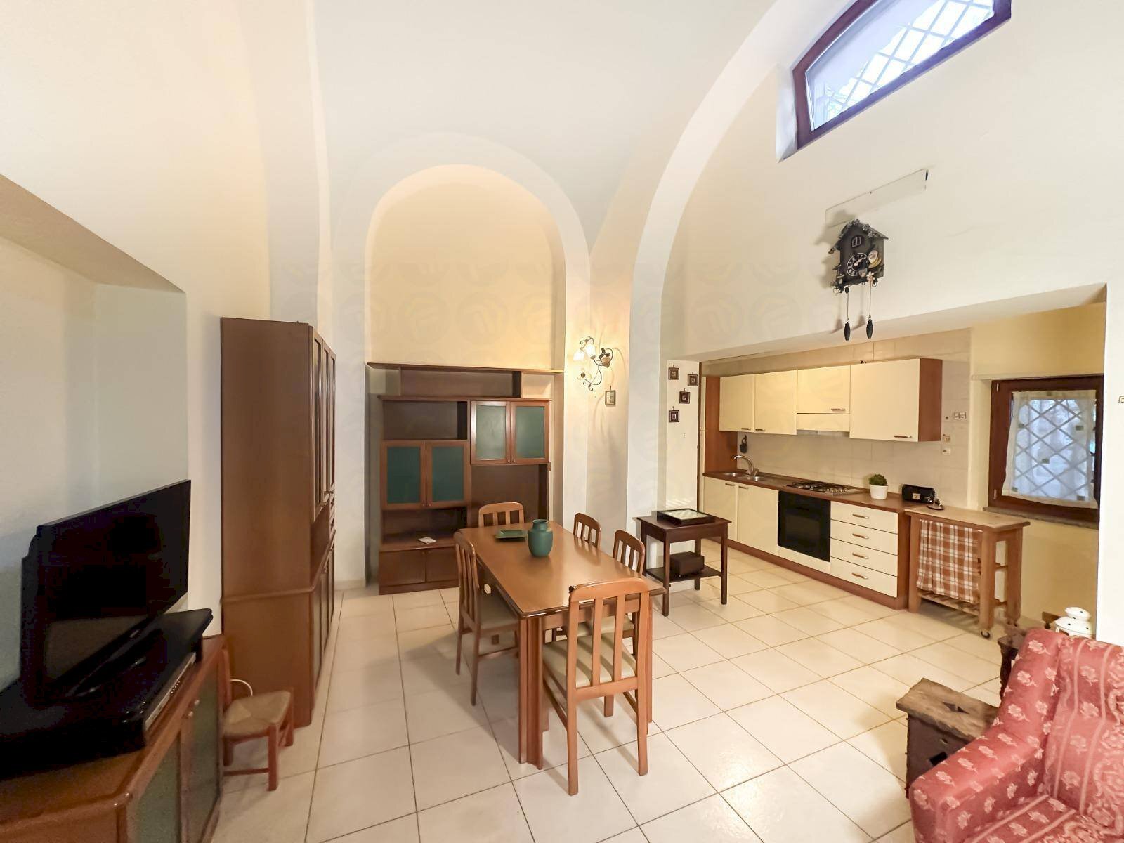 Foto 2 - Semi-detached house PIAZZA PIEDIMONTE
 
5, Nocera Inferiore - photo 2