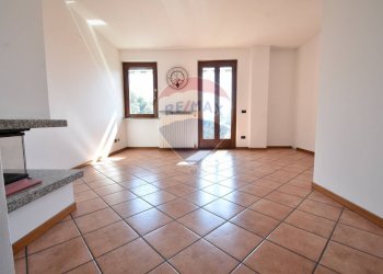 Sala - Casa semi indipendente via per corciago, Meina - foto 4