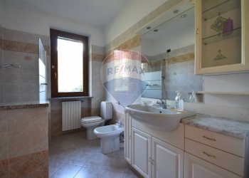 Bagno - Casa semi indipendente via per corciago, Meina - foto 12