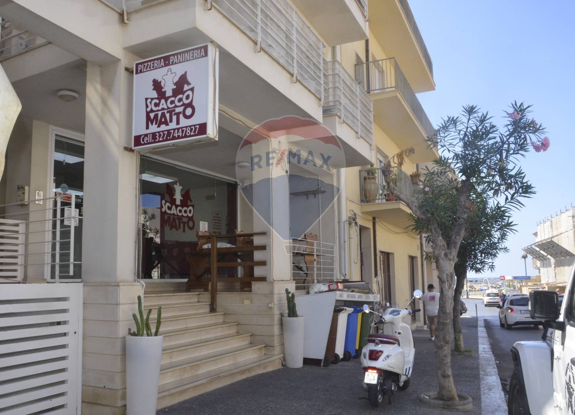 Edificio all\'aperto - Commercial Activity Via Genova
 
4, Vittoria - photo 1