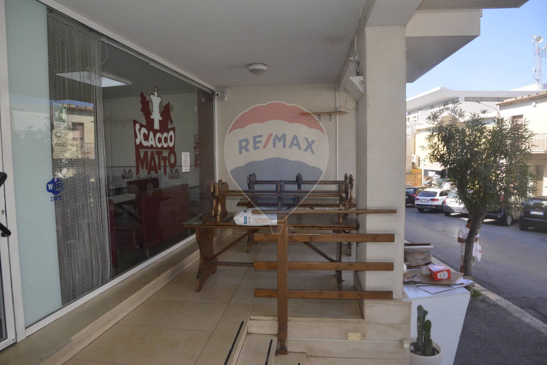 Balcone - Commercial Activity Via Genova
4, Vittoria - photo 2