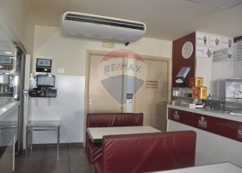 Cucina - Attività Commerciale Via Genova
 
4, Vittoria - foto 32