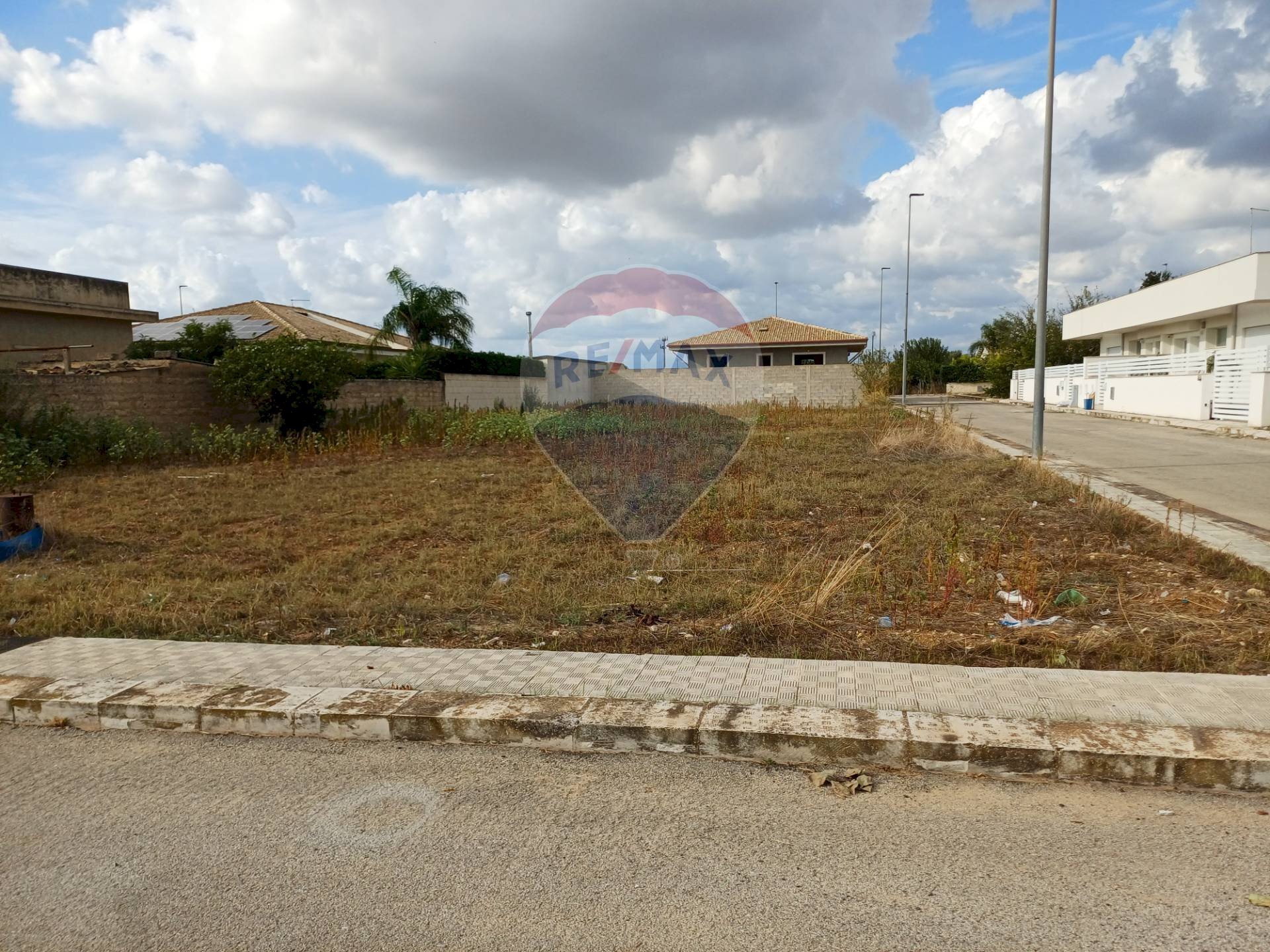 Non correlato - Building land via Belice, Comiso - photo 2