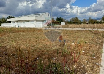 Casa all\'aperto - Building land via Belice, Comiso - photo 3