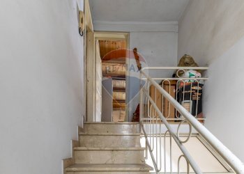 Scale - Casa indipendente Via Empedocle
 
25, Ragusa - foto 6