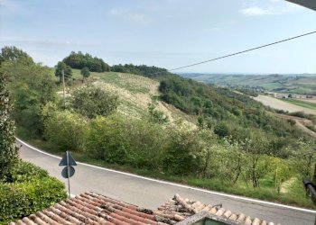 Foto 5 - Rustico Str. Bacedasco Costa Stradivari
 
2, Castell'Arquato - foto 5