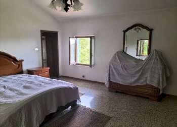 Foto 11 - Rustico Str. Bacedasco Costa Stradivari
 
2, Castell'Arquato - foto 11