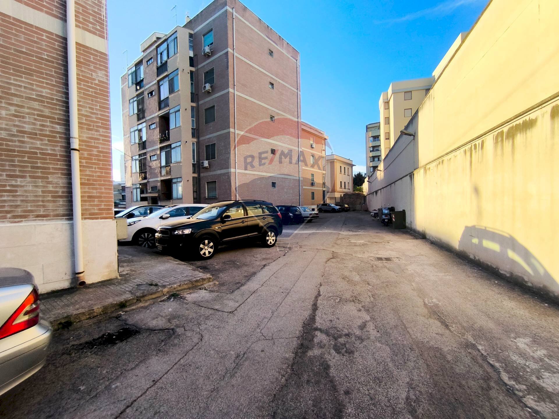 Edificio all\'aperto - Trilocale Piazza Francesco Crispi
 
39, Brindisi - foto 2