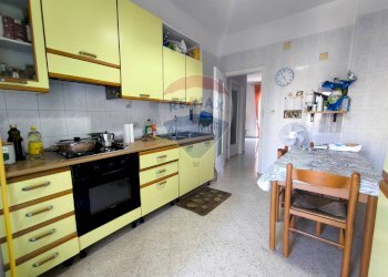 Cucina - Trilocale Piazza Francesco Crispi
 
39, Brindisi - foto 7