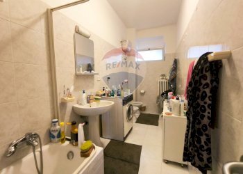 Bagno - Trilocale Piazza Francesco Crispi
 
39, Brindisi - foto 12