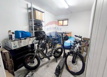 Palestra - Trilocale Piazza Francesco Crispi
 
39, Brindisi - foto 14