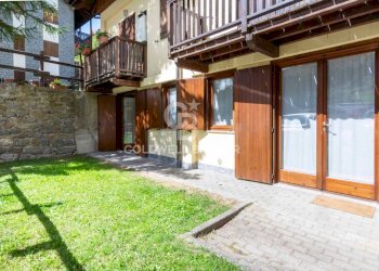 Foto 1 - Bilocale Strada Regionale
 
45, Ayas - foto 1