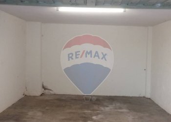 Stanza vuota - Box Via della Chiesetta
 
4, Castelletto Sopra Ticino - foto 2