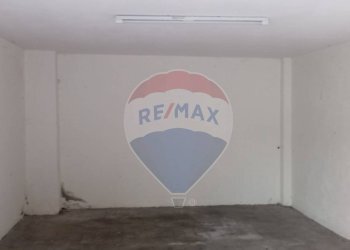 Stanza vuota - Box Via della Chiesetta
 
4, Castelletto Sopra Ticino - foto 5