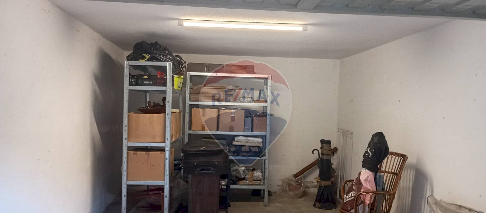 Dispensa di stoccaggio - Box Via della Chiesetta
 
4, Castelletto Sopra Ticino - foto 2