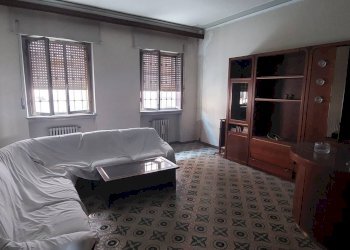 Foto 11 - Casa indipendente Via Casalone
 
10, Desana - foto 11