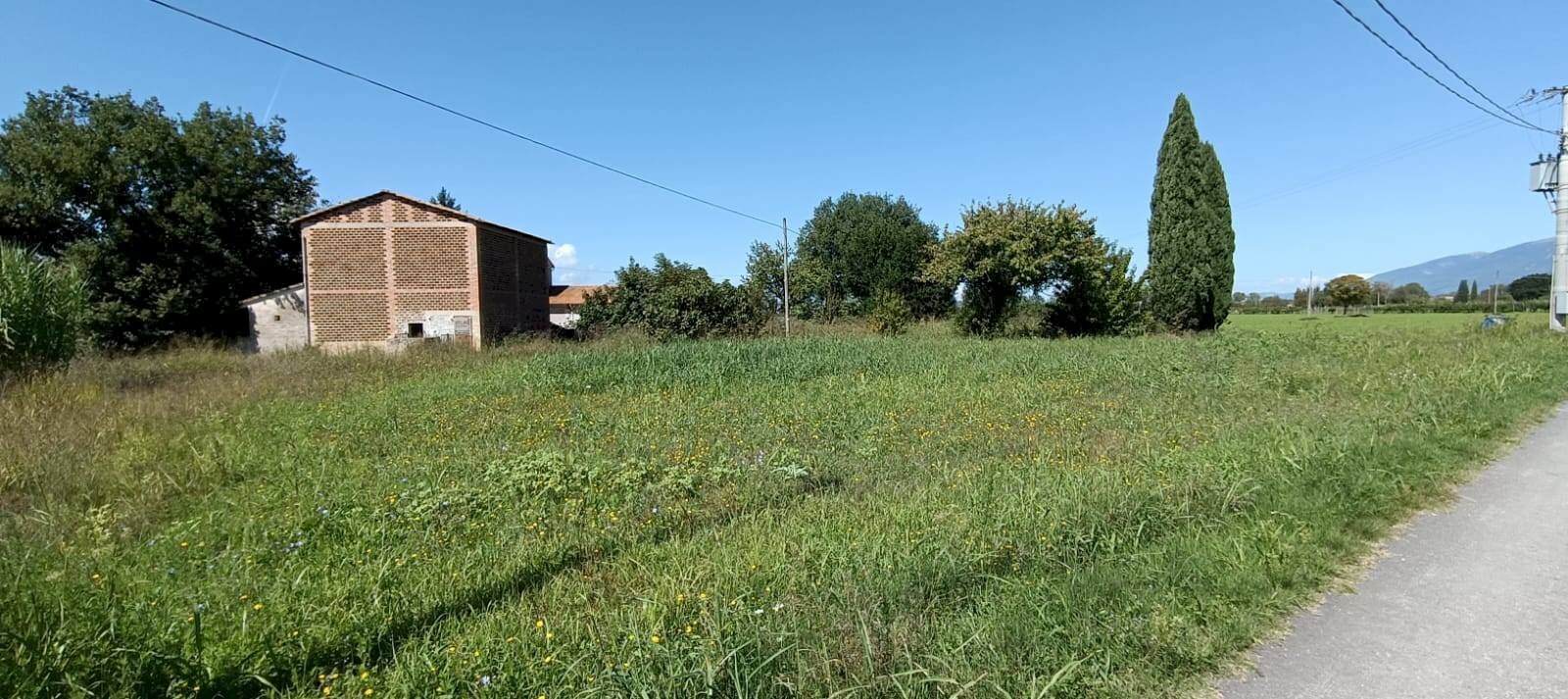 Foto 2 - Terreno edificabile Via Monte Serano
 
4, Foligno - foto 2