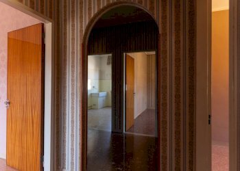 Foto 16 - Four-room apartment Via Colombo
 
19, Foligno - photo 16