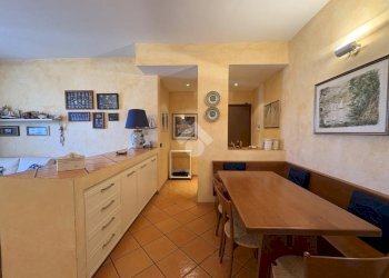 Three-room apartment Via al Giardino, Loano - photo 2