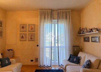 Three-room apartment Via al Giardino, Loano - photo 12