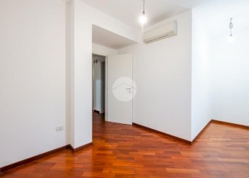 Three-room apartment Via Cristoforo Colombo, Zola Predosa - photo 17