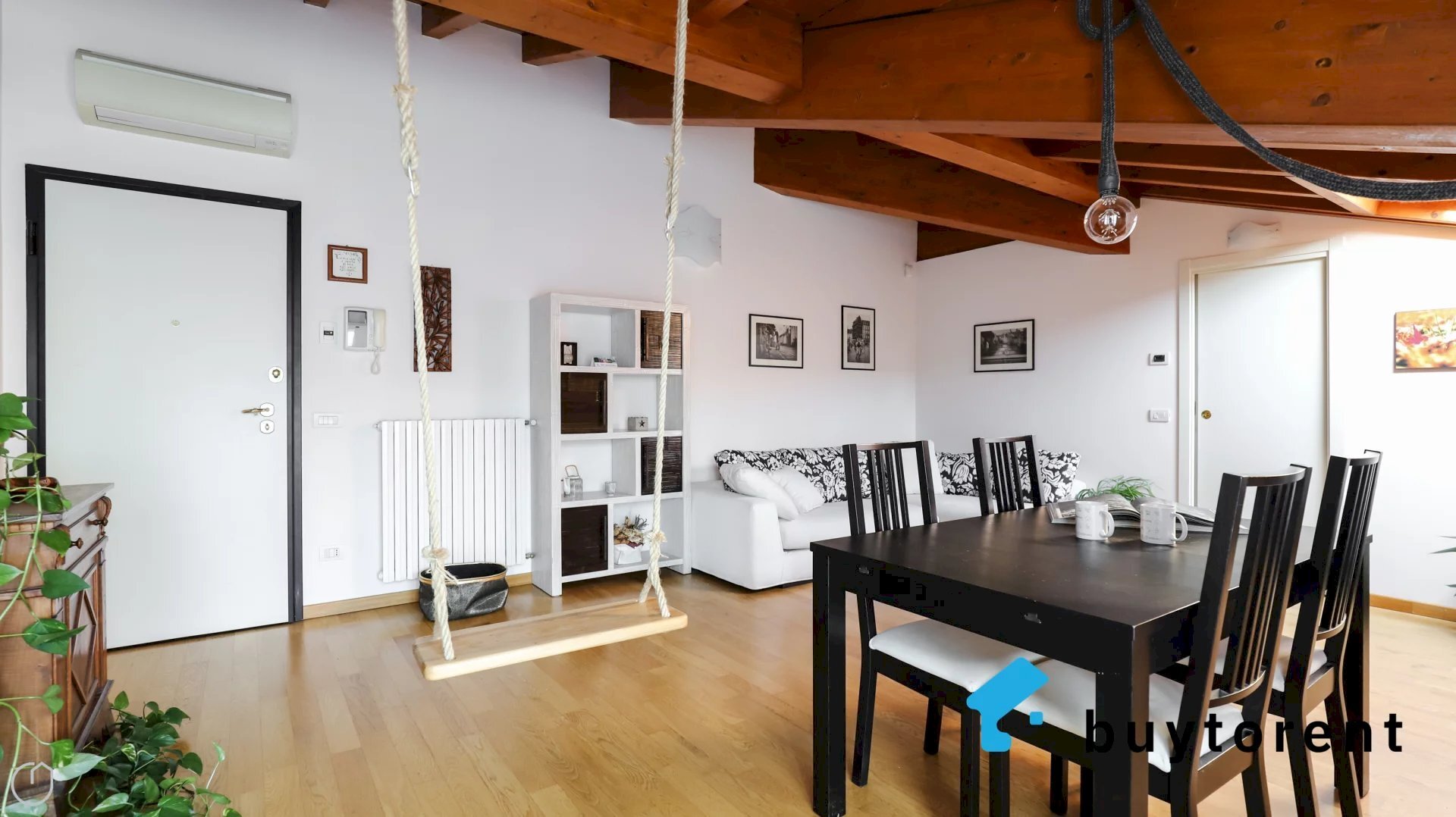 Four-room apartment Via Cristoforo Colombo, Villasanta - photo 3