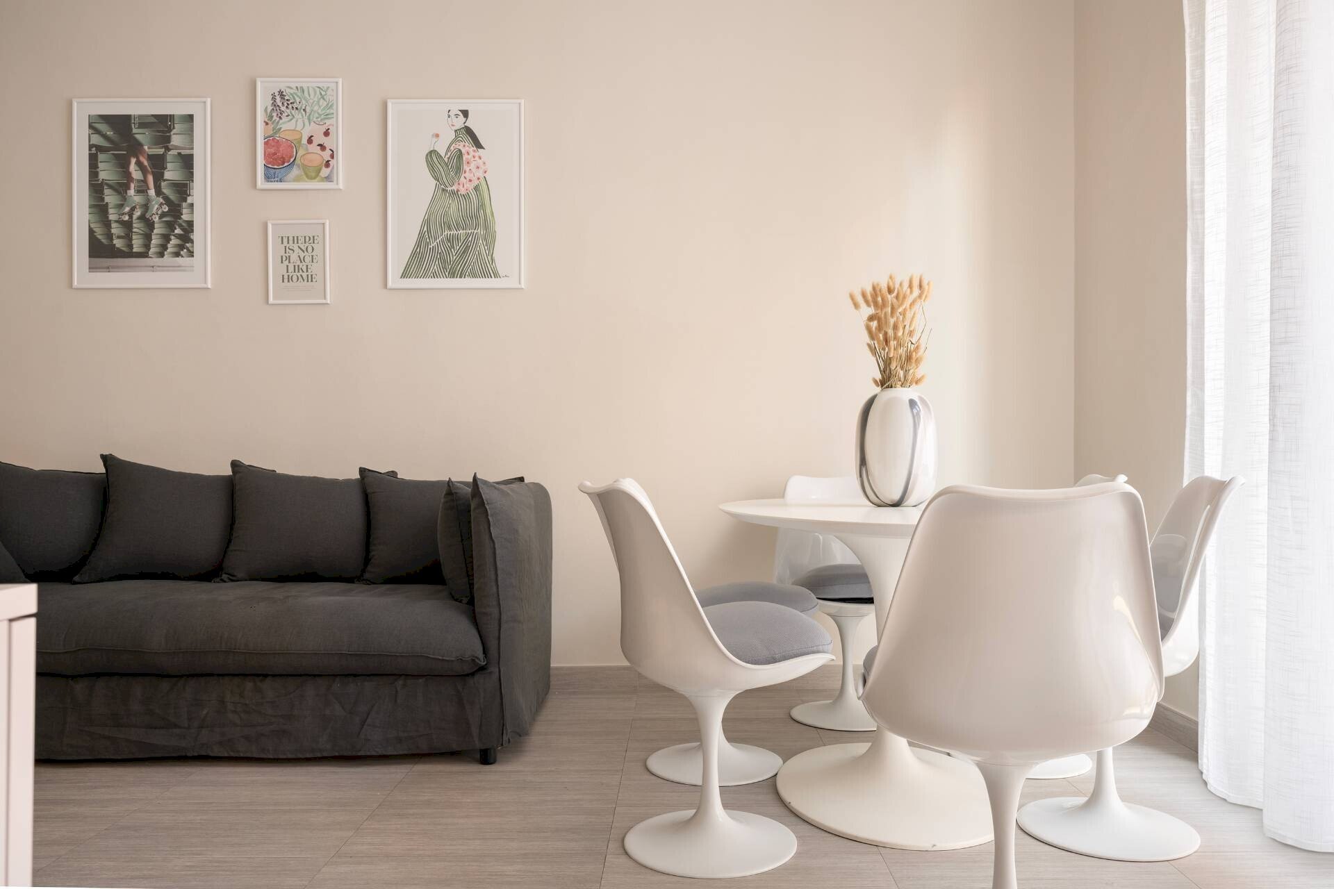 Bilocale Via Carnaghi, 14, Milano - foto 1