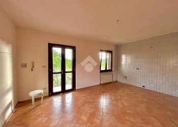 Four-room apartment Frazione Spineto, Castellamonte - photo 3