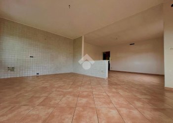 Four-room apartment Frazione Spineto, Castellamonte - photo 14