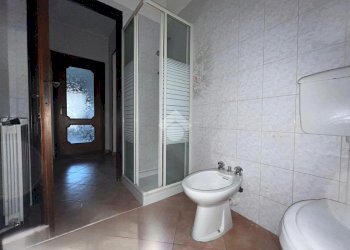 Four-room apartment Frazione Spineto, Castellamonte - photo 15