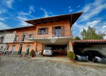 Four-room apartment Frazione Spineto, Castellamonte - photo 4