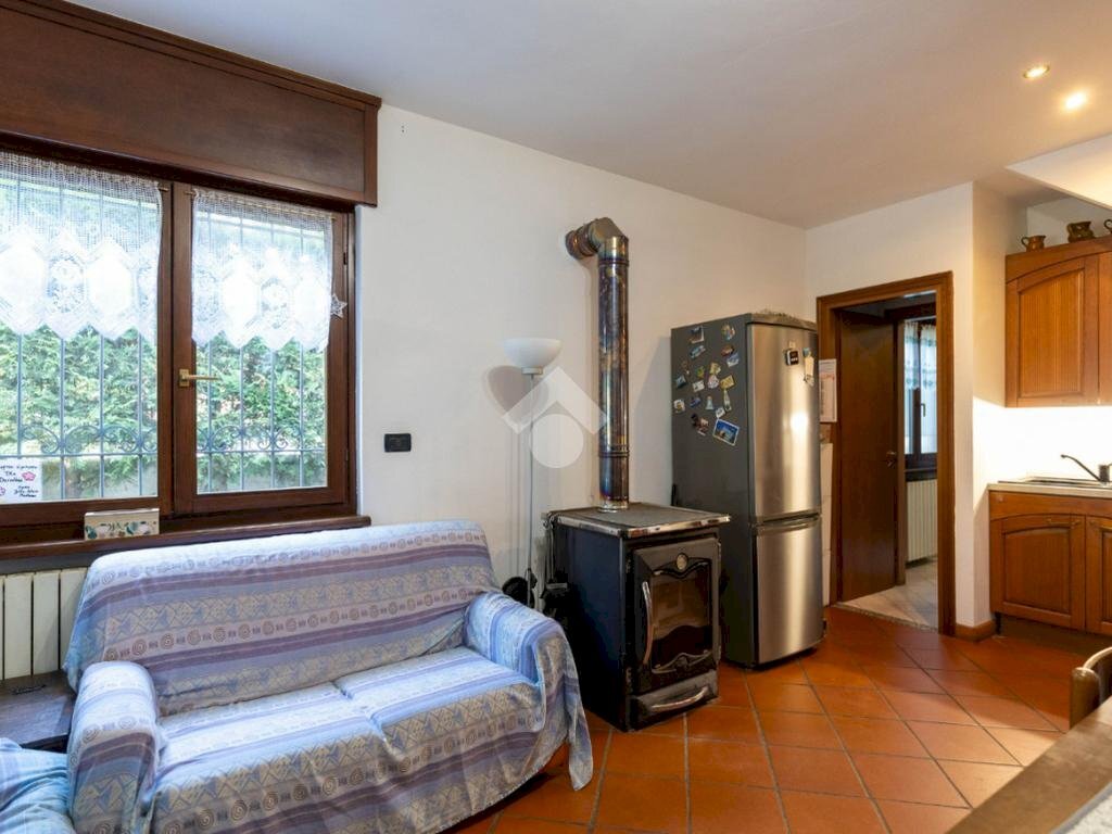 Casa semi indipendente Via Pralafera, Luserna San Giovanni - foto 1