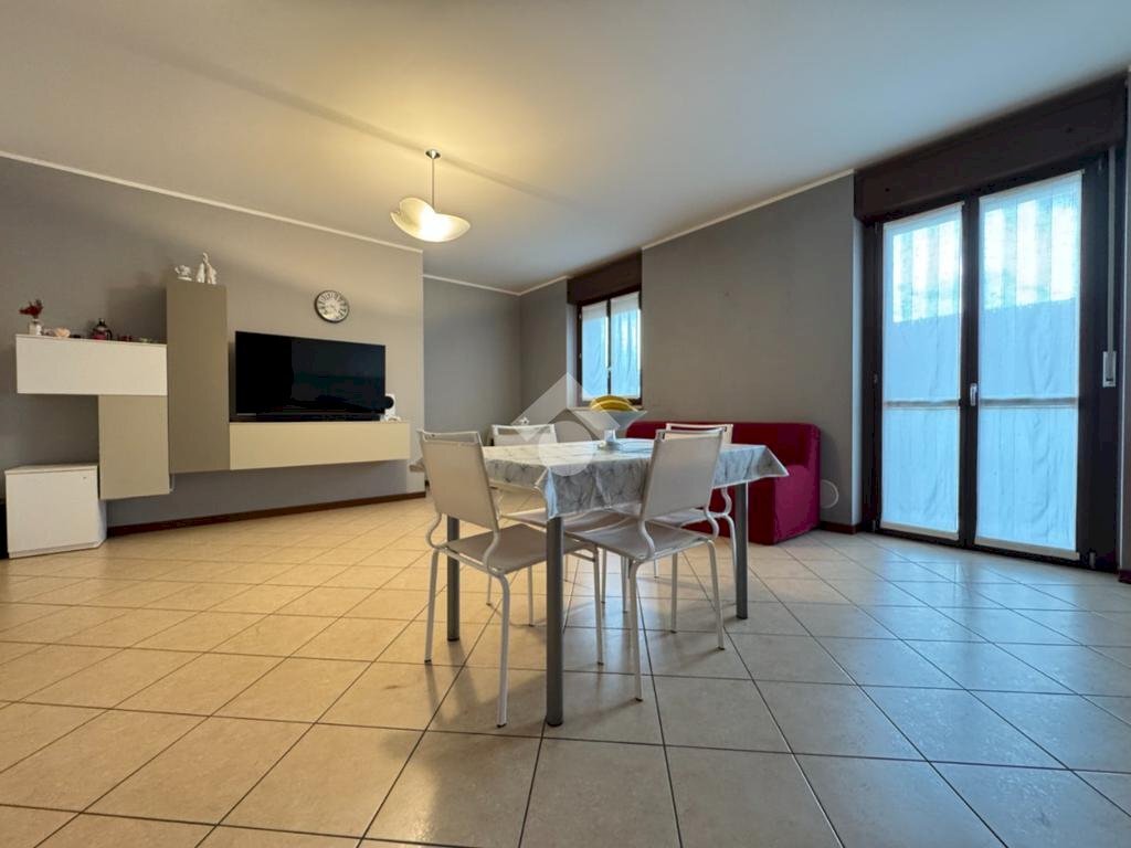 Bilocale Strada Privata XXV Aprile, Cameri - foto 2