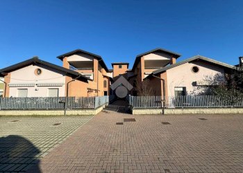 Bilocale Strada Privata XXV Aprile, Cameri - foto 1