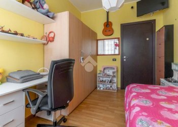 Three-room apartment Viale Leonardo da Vinci, Trezzano sul Naviglio - photo 16