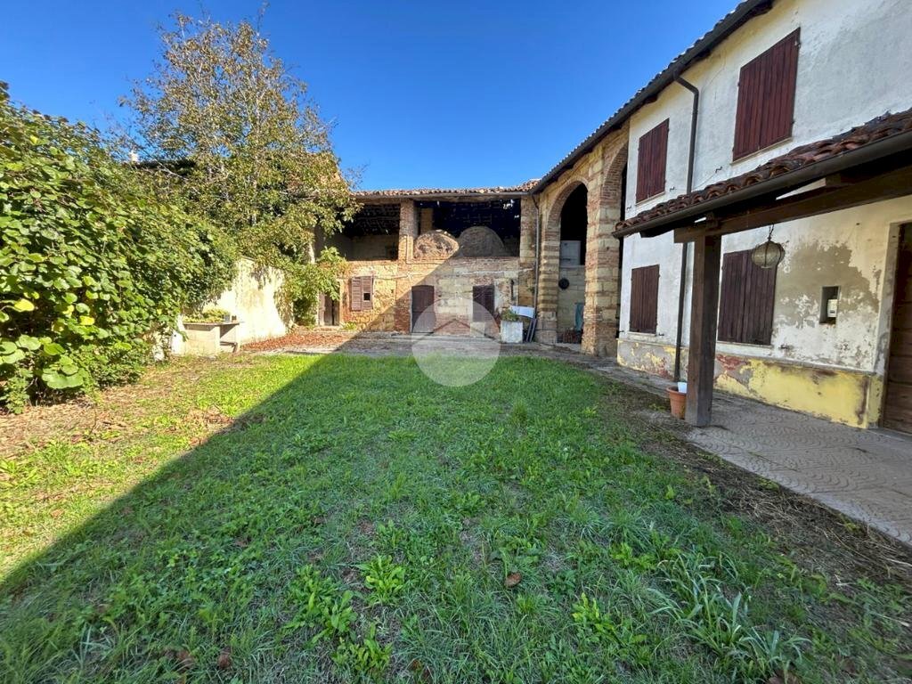 Semi-detached house Strada Giarette, Moncalvo - photo 1