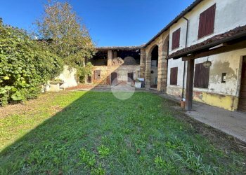 Semi-detached house Strada Giarette, Moncalvo - photo 1