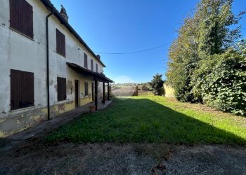 Semi-detached house Strada Giarette, Moncalvo - photo 3