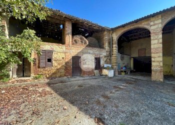 Semi-detached house Strada Giarette, Moncalvo - photo 31